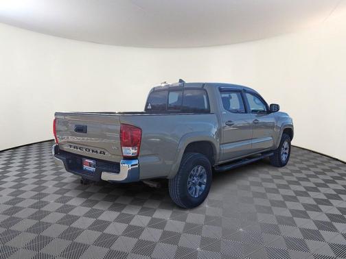 2017 Toyota Tacoma SR5