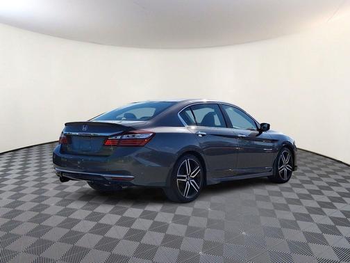 Modern Steel Metallic 2017 Honda Accord Sport