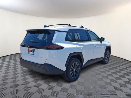 Ice Cap 2026 Toyota RAV4 XLE Premium