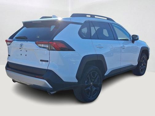 2023 Toyota RAV4 Adventure