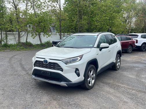 Blizzard Pearl 2021 Toyota RAV4 Hybrid Limited