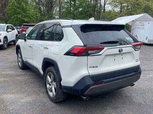 Blizzard Pearl 2021 Toyota RAV4 Hybrid Limited