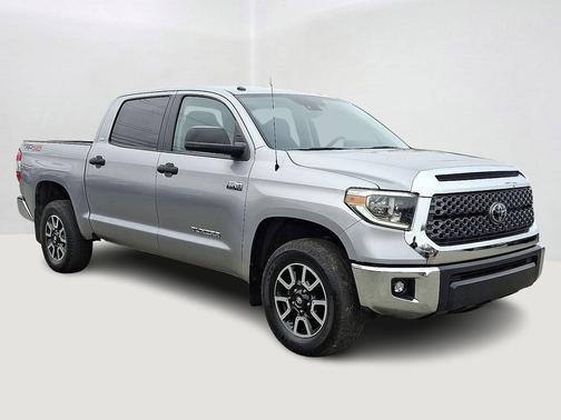 2018 Toyota Tundra SR5