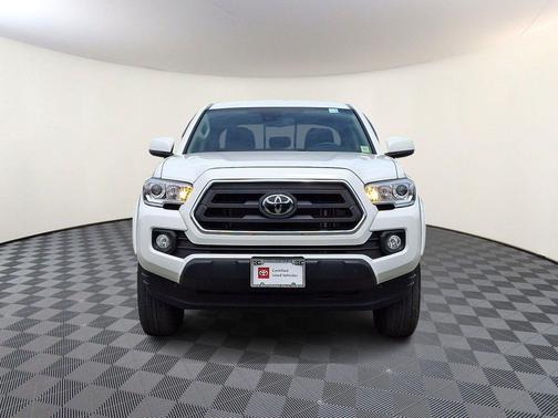 Ice Cap 2023 Toyota Tacoma SR5