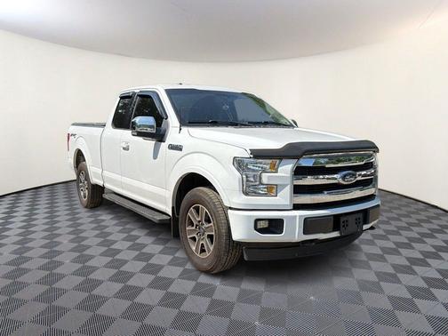Oxford White 2017 Ford F-150 XLT