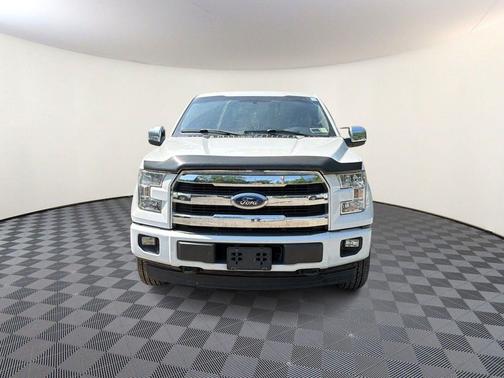 Oxford White 2017 Ford F-150 XLT