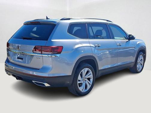 2022 Volkswagen Atlas 3.6L SE w/Technology