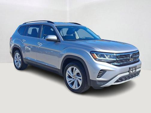 2022 Volkswagen Atlas 3.6L SE w/Technology