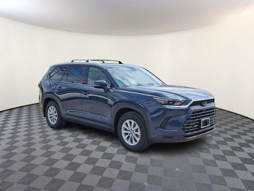 01l6 2026 Toyota Grand Highlander XLE