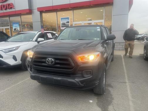 2023 Toyota Tacoma SR