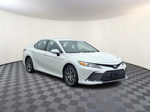 2024 Toyota Camry XLE