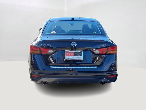 2020 Nissan Altima SR FWD