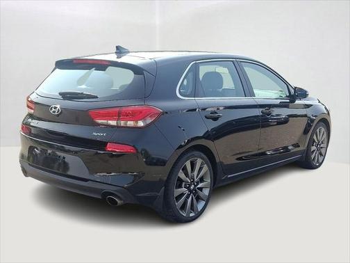 2018 Hyundai Elantra GT Sport