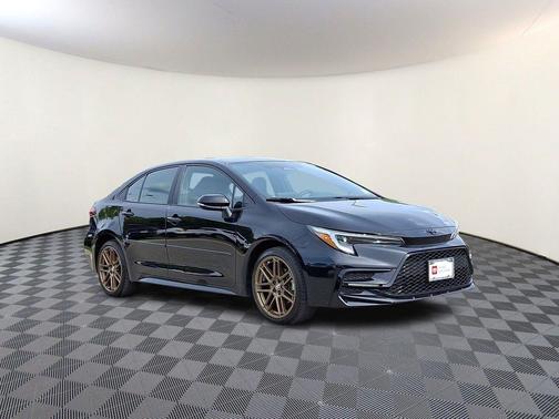 Midnight Black Metallic 2024 Toyota Corolla SE