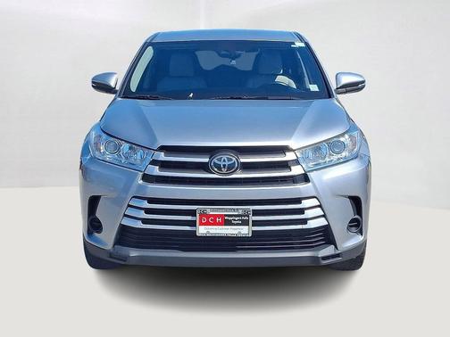 2017 Toyota Highlander LE