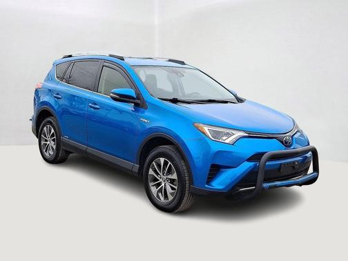 2018 Toyota RAV4 Hybrid LE