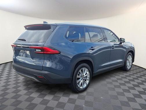 2024 Toyota Grand Highlander Platinum