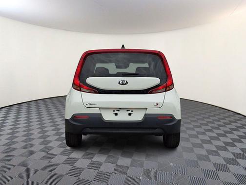 Snow White Pearl 2021 Kia Soul S