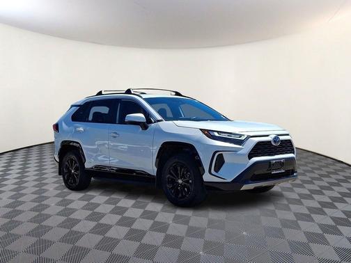 Wind Chill Pearl 2024 Toyota RAV4 Hybrid SE
