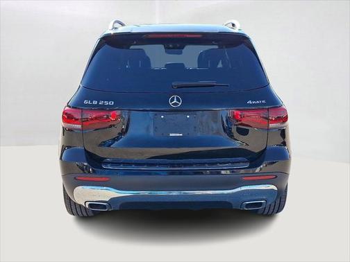 2021 Mercedes-Benz GLB 250 4MATIC