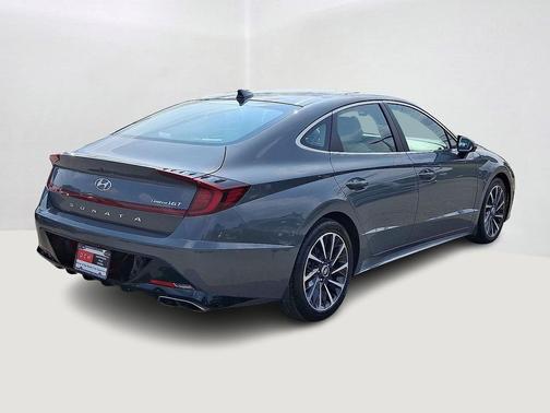 2022 Hyundai SONATA Limited