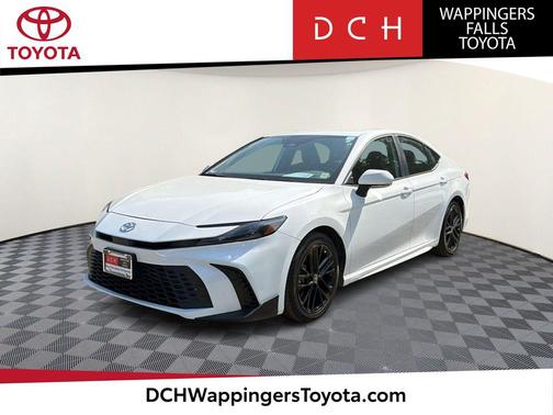 Ice Cap 2025 Toyota Camry SE