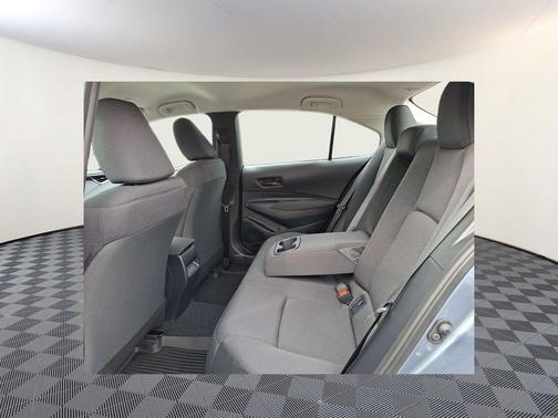 01k3 2026 Toyota Corolla LE