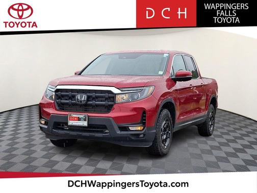 Radiant Red Metallic II 2025 Honda Ridgeline RTL