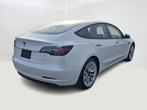 2021 Tesla Model 3 Long Range