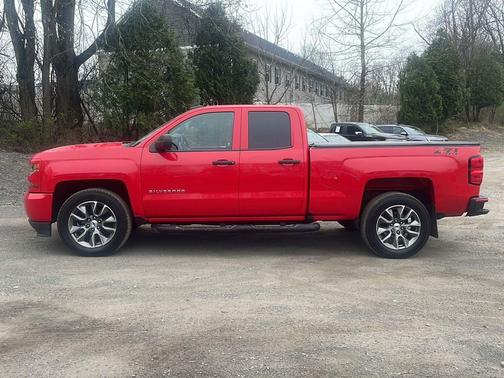 Red Hot 2018 Chevrolet Silverado 1500 Custom