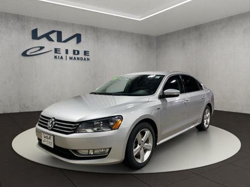 2015 Volkswagen Passat 1.8T Limited Edition