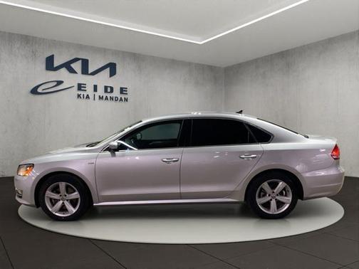 2015 Volkswagen Passat 1.8T Limited Edition