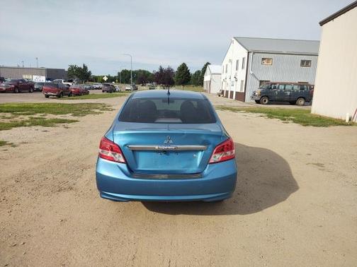 2017 Mitsubishi Mirage G4 ES