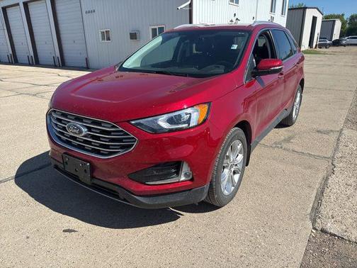 Rapid Red Metallic Tinted Clearcoat 2021 Ford Edge Titanium