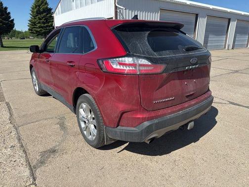Rapid Red Metallic Tinted Clearcoat 2021 Ford Edge Titanium