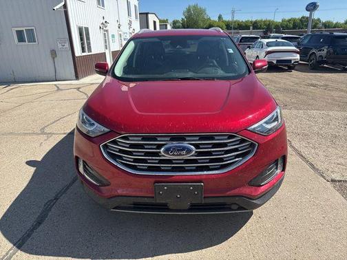 Rapid Red Metallic Tinted Clearcoat 2021 Ford Edge Titanium