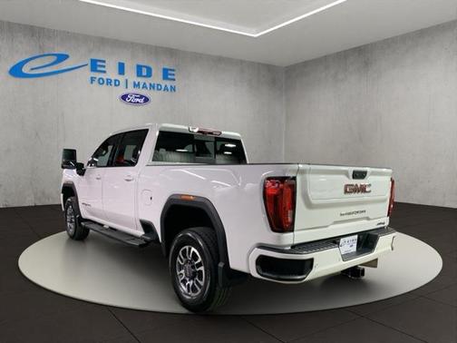 2022 GMC Sierra 2500 AT4