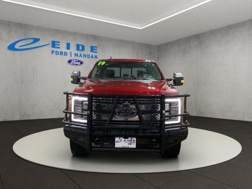 2019 Ford F-350 Lariat