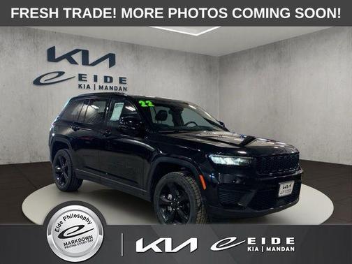 2022 Jeep Grand Cherokee Altitude