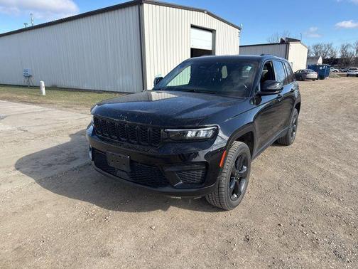 2022 Jeep Grand Cherokee Altitude