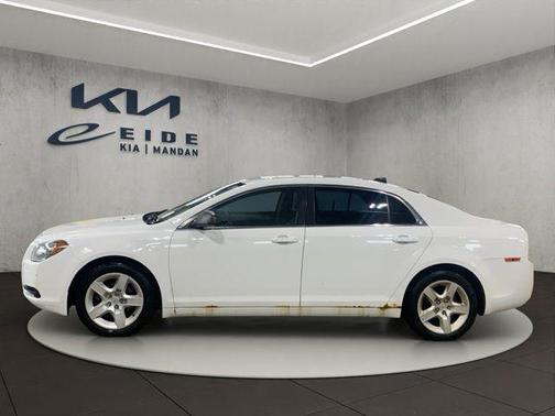 Summit White 2012 Chevrolet Malibu LS
