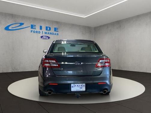 2015 Ford Taurus Limited