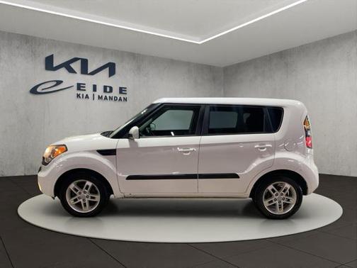 2011 Kia Soul +