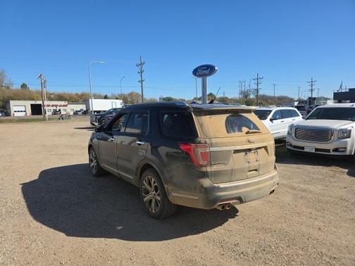 2019 Ford Explorer Platinum