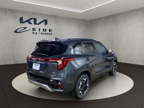 Gravity Gray 2026 Kia Seltos S