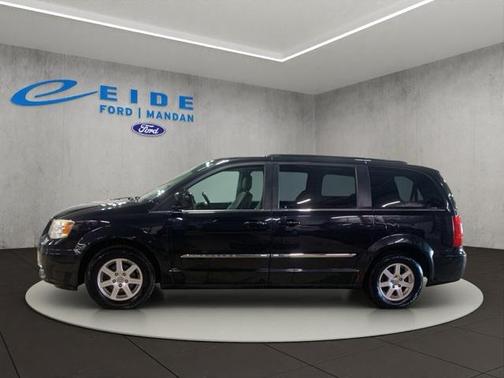 2012 Chrysler Town & Country Touring