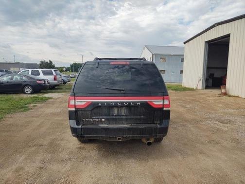 2017 Lincoln Navigator Select