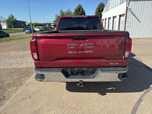 Red Quartz Tintcoat 2019 GMC Sierra 1500 SLE