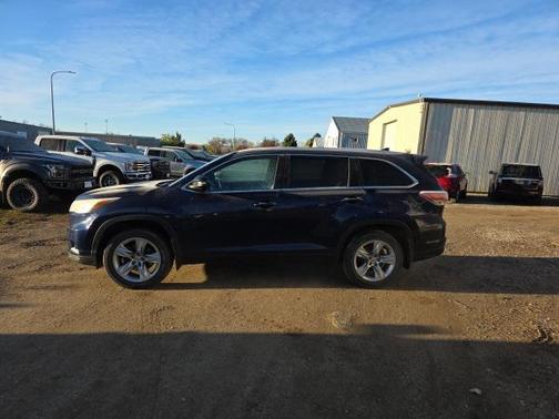 2014 Toyota Highlander Limited Platinum