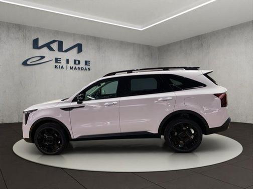 Glacial White Pearl 2026 Kia Sorento EX